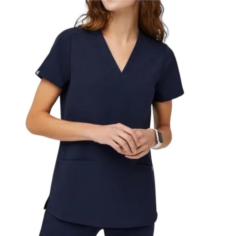 Figs Casma Three-Pocket V-Neck Scrub Top Navy Blue Side Slits Short Sleeve